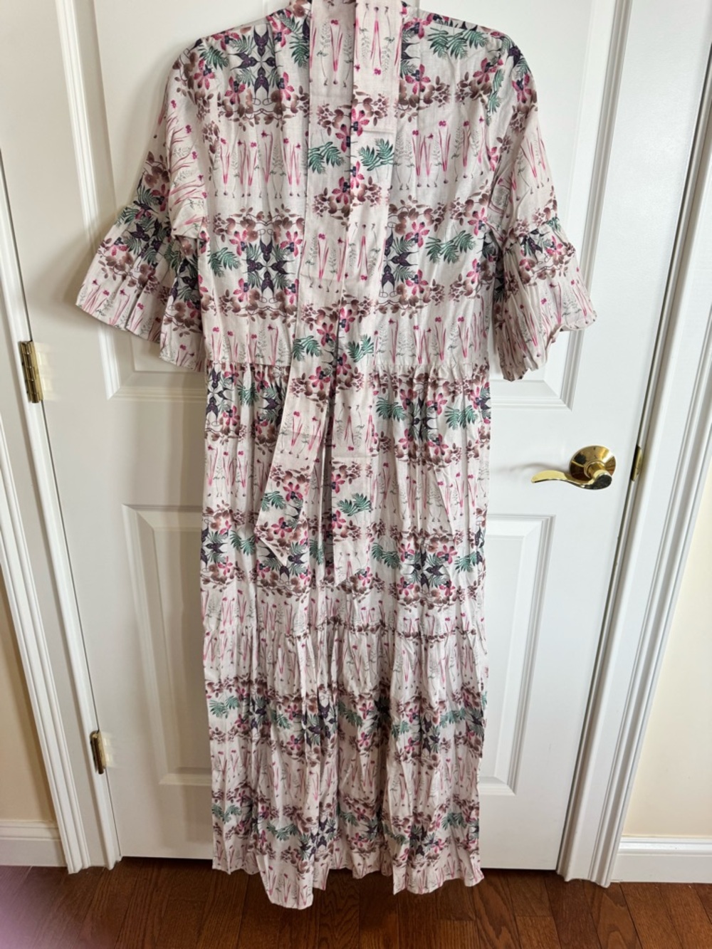 Kahora Palm Beach Joanna Dress Cream Dress with w/ belt - Picture 4 of 6